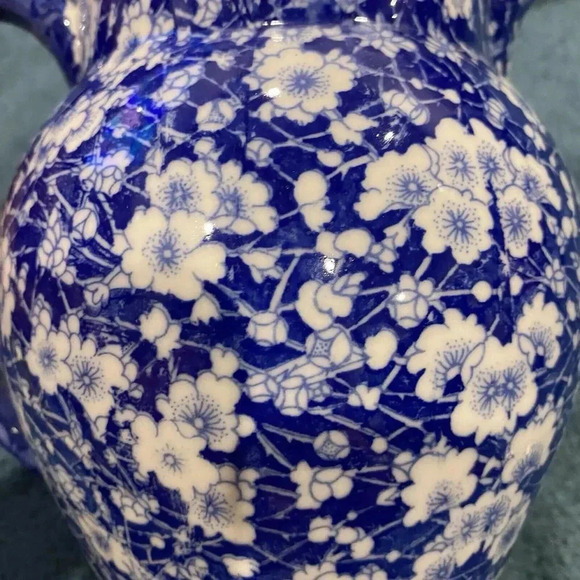 Vintage Victoria Ware Ironstone Pitcher Calico Blue White Floral Flow Blue 6in - Picture 2 of 10